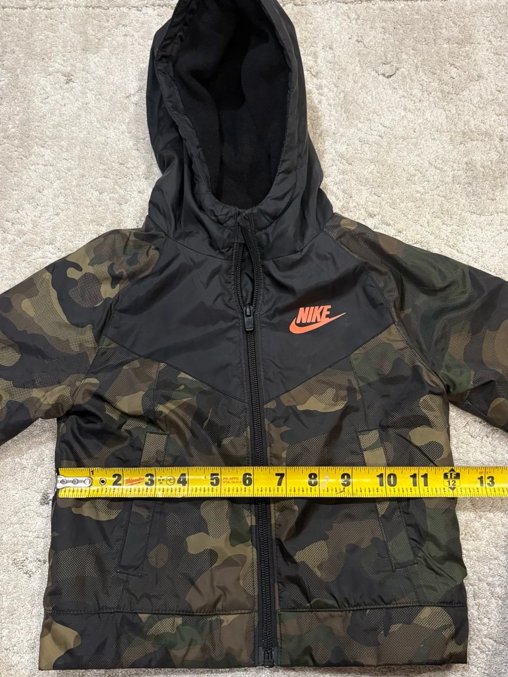Nike Kids' Hooded Lightweight Jacket - Black & Olive Camo with Orange Logo